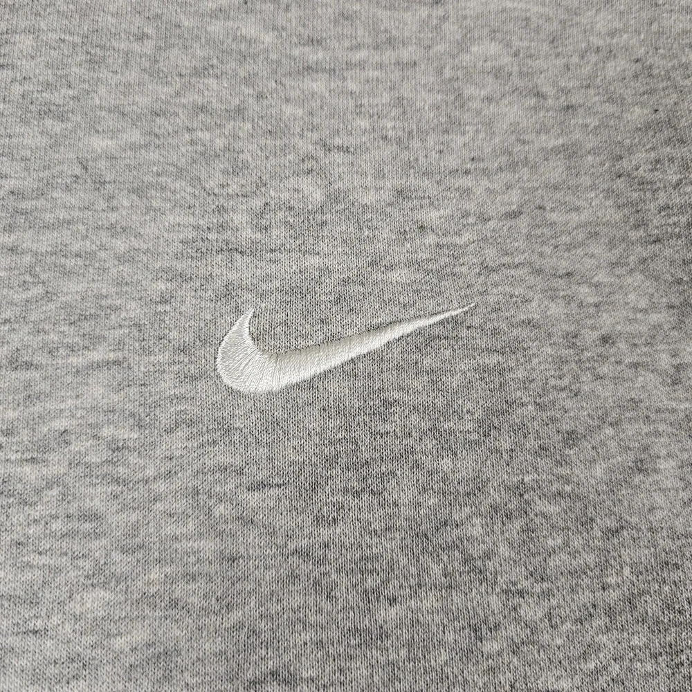 Nike Sportswear Club Fleece Hoodie Mens XXL Gray Pullover Classic Embroidered